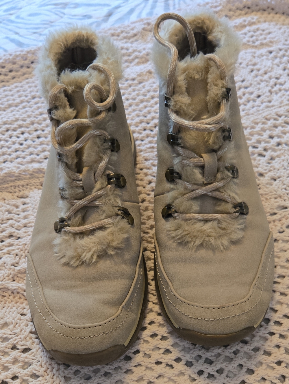 Women’s Fur-Trim Lace-Up Winter Boots — Taupe, Size 7
